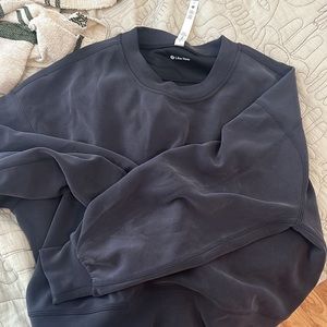 Lululemon POCC Perfectly Oversized Cropped Crew Black size 6